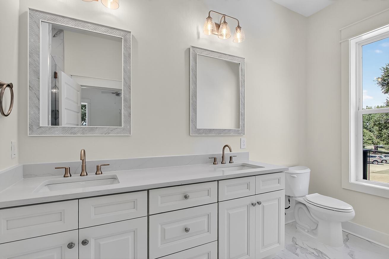 gorgeous bathrooms